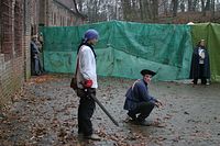 Living in a Box 0038